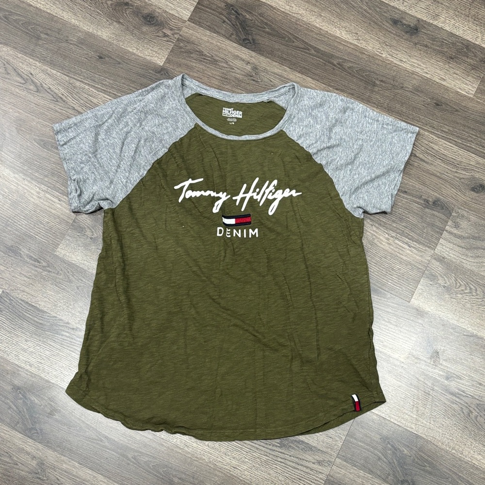 Tommy Hilfiger Olive and Gray Logo Tee